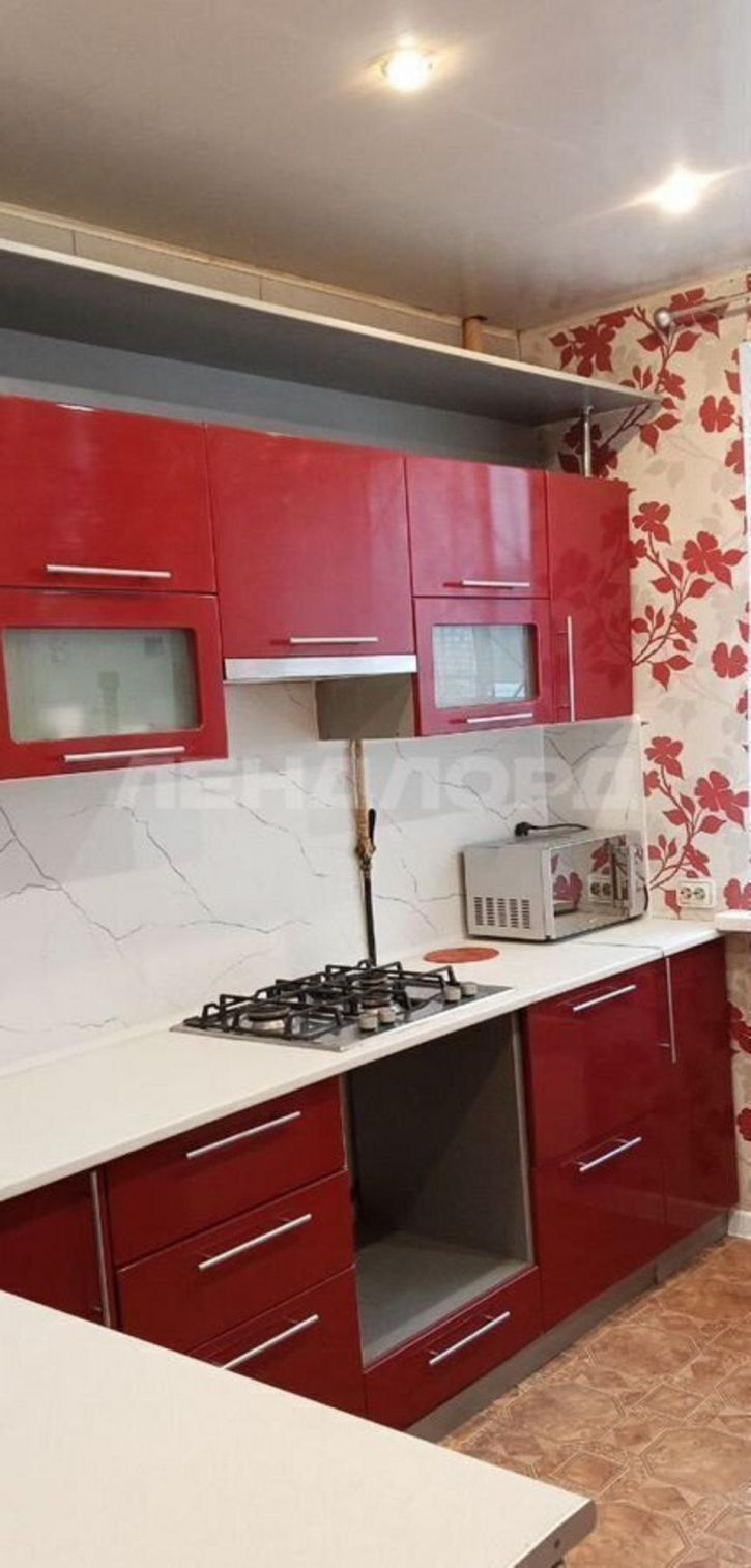 2-комн квартира улица Максима Горького, 58