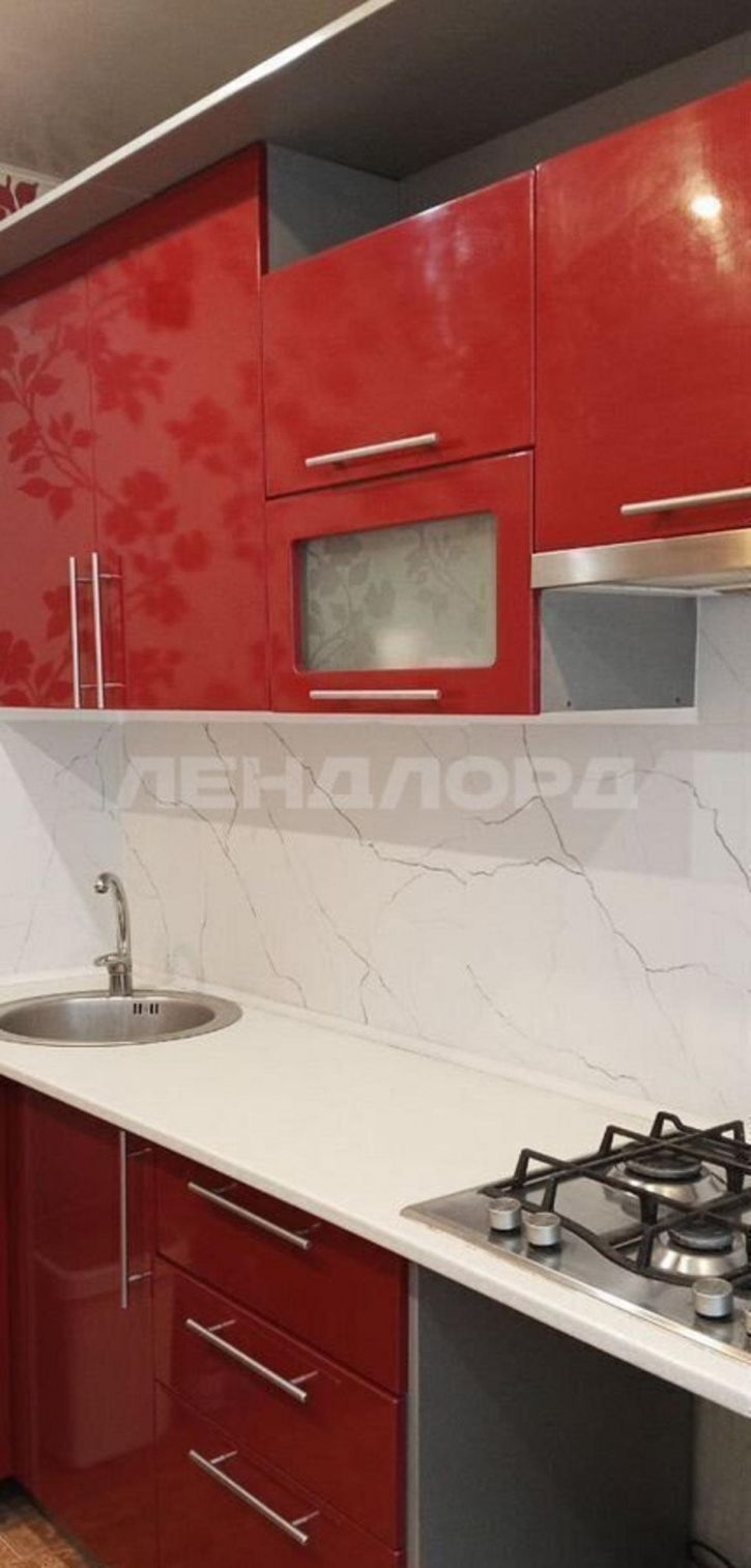 2-комн квартира улица Максима Горького, 58