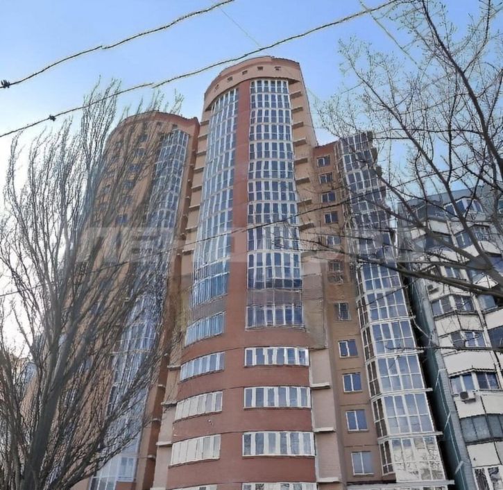 2-комн квартира улица Добровольского, 15/5