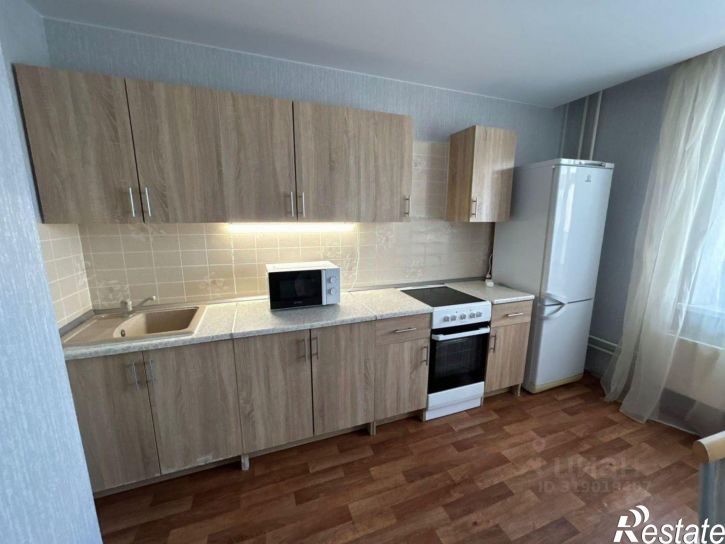 2-комн квартира улица Петренко, 2,  д. 2