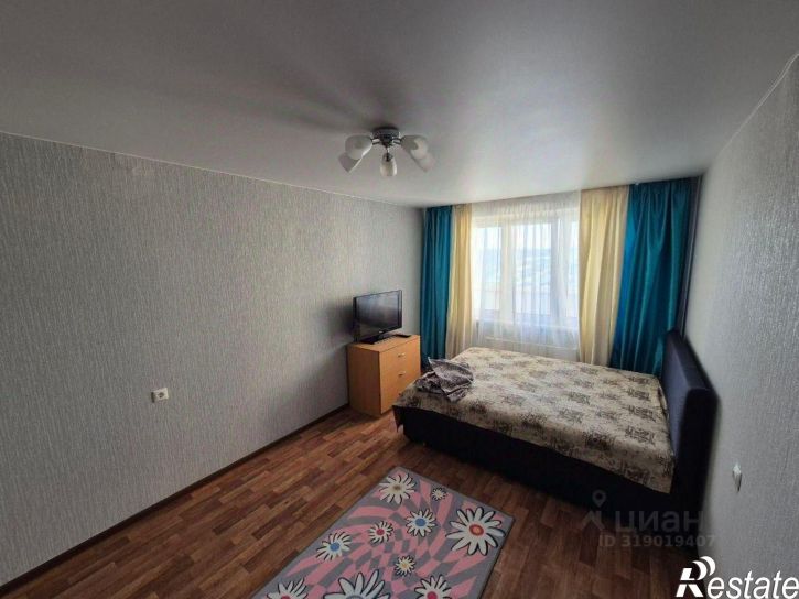 2-комн квартира улица Петренко, 2,  д. 2