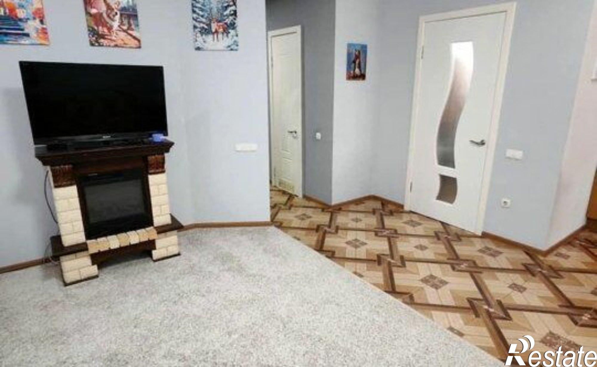 Купить квартиру за 8 600 000 рублей на Театральный пр-кт, 1