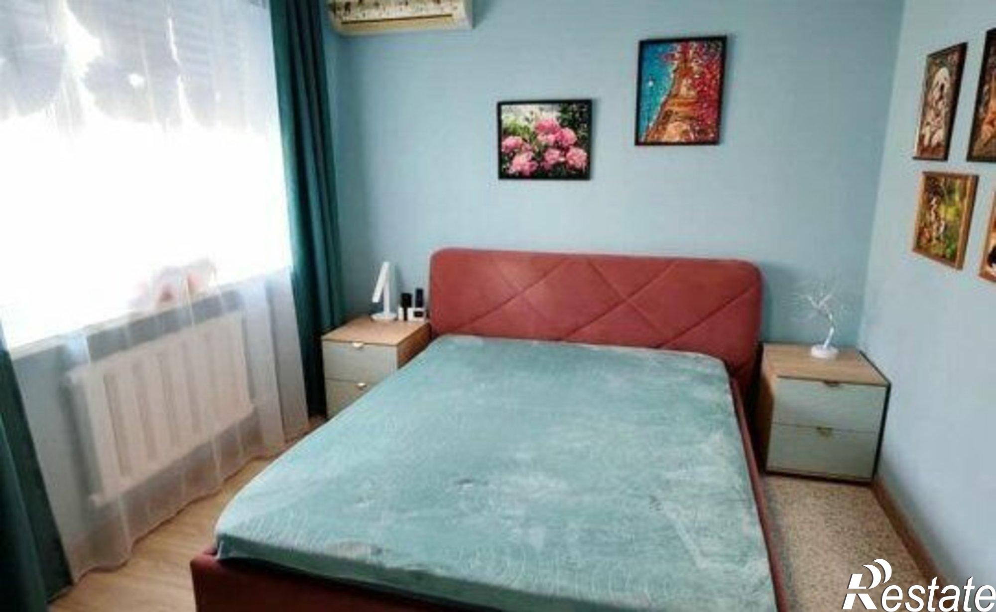 Купить квартиру за 8 600 000 рублей на Театральный пр-кт, 1