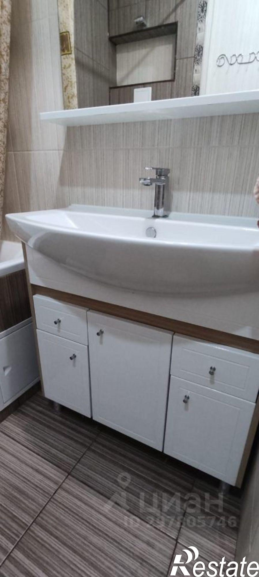 Сдать квартиру за 33 000 рублей на улица Еляна, 66