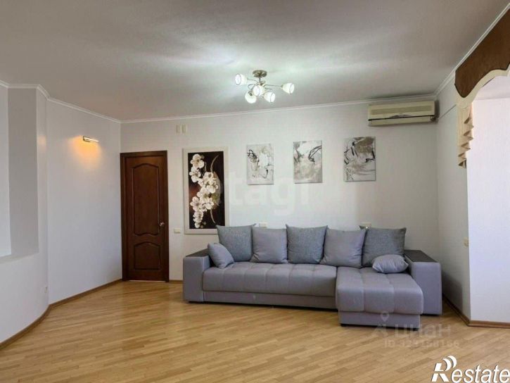 2-комн квартира бульвар Комарова, 20 к1,  д. 20 к1