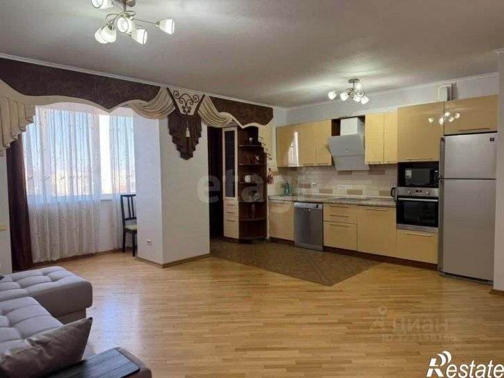 2-комн квартира бульвар Комарова, 20 к1,  д. 20 к1