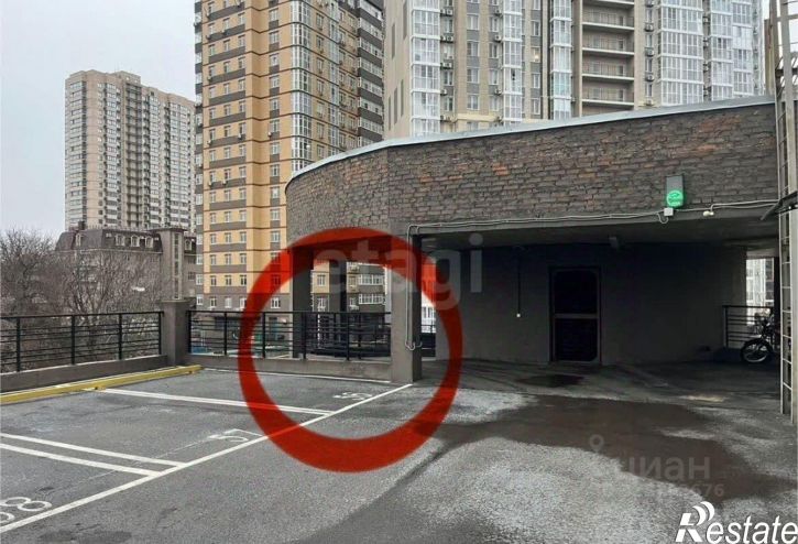 Гараж/парковка Таврическая улица, 4,  д. 4