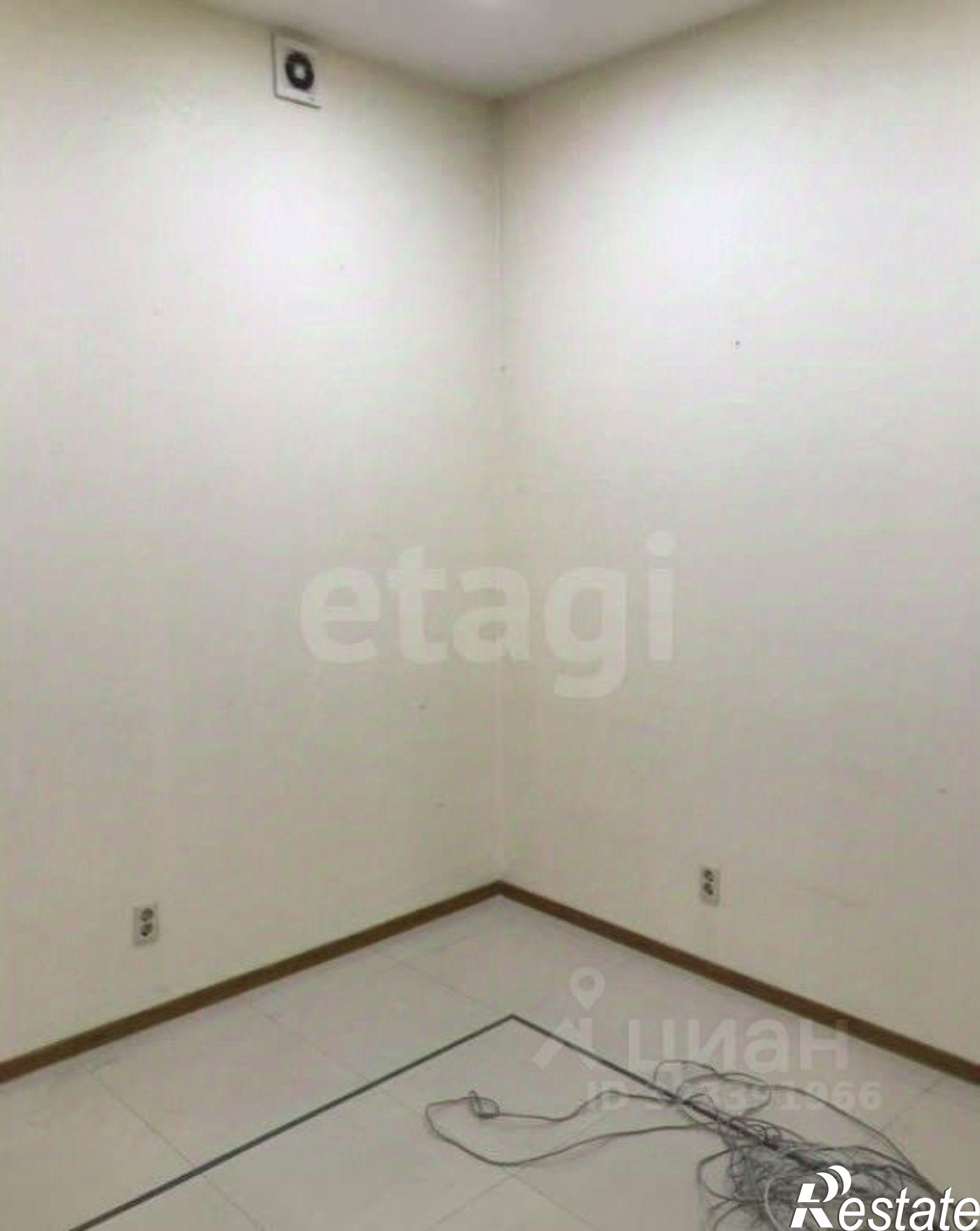 Купить квартиру за 28 450 000 рублей на ул Социалистическая, 215