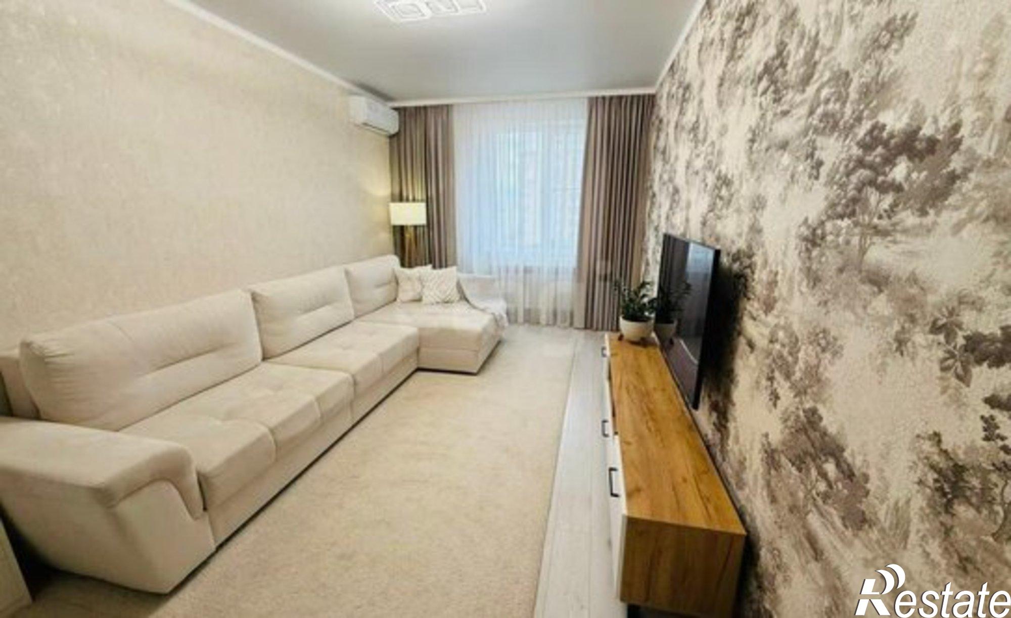 Купить квартиру за 12 500 000 рублей на бульвар Комарова, 18/3 с1