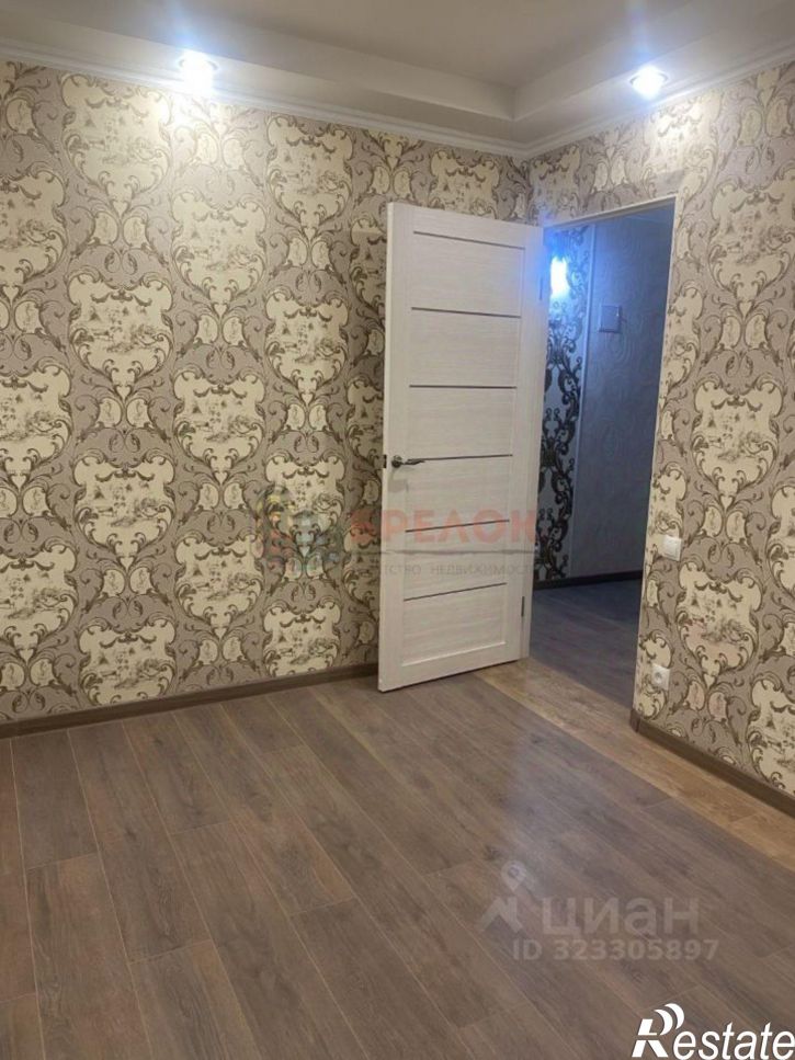 2-комн квартира улица Зорге, 4,  д. 4