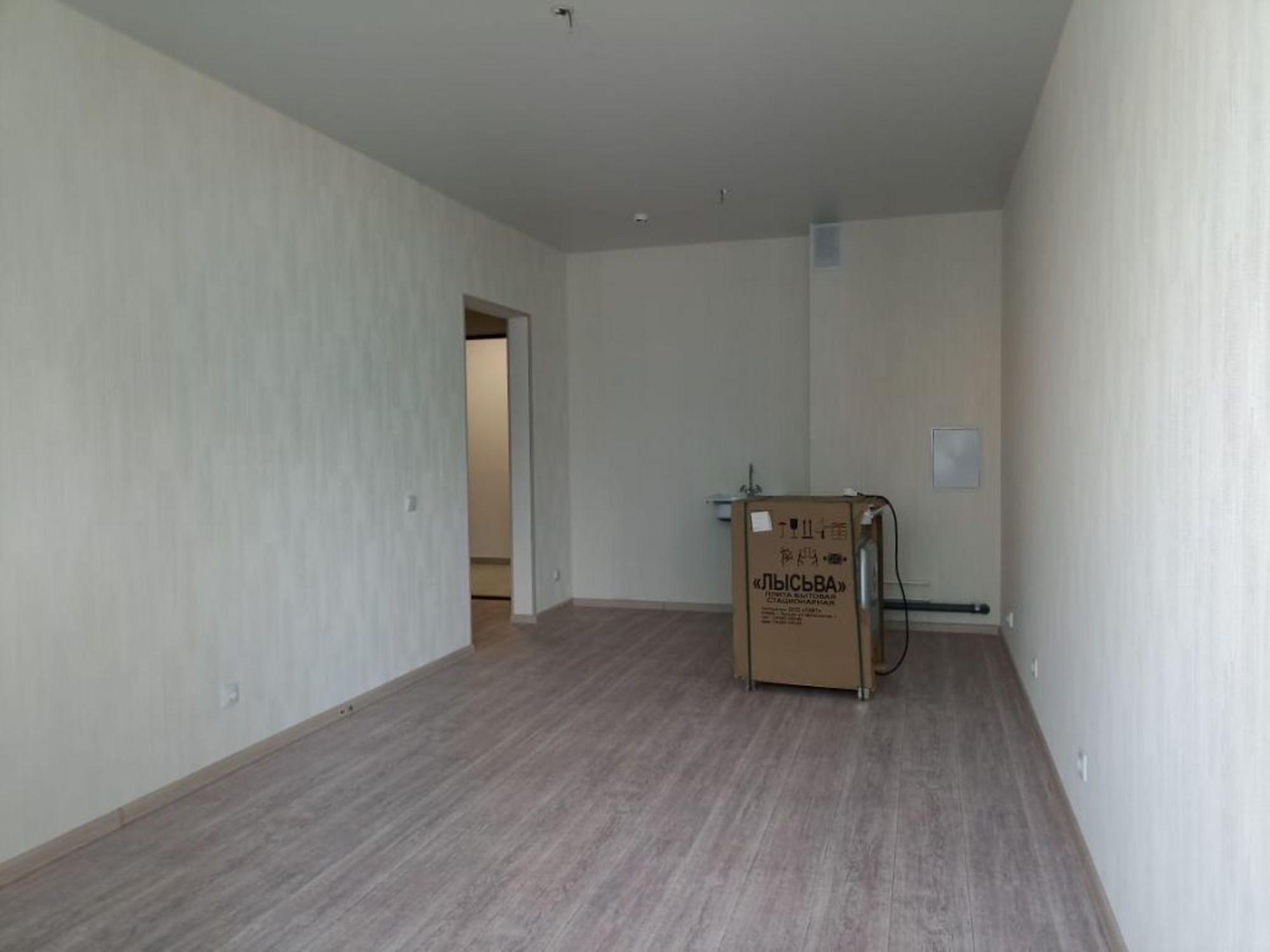 Купить студию за 3 000 000 рублей на Дмитрия Петрова ул, 10