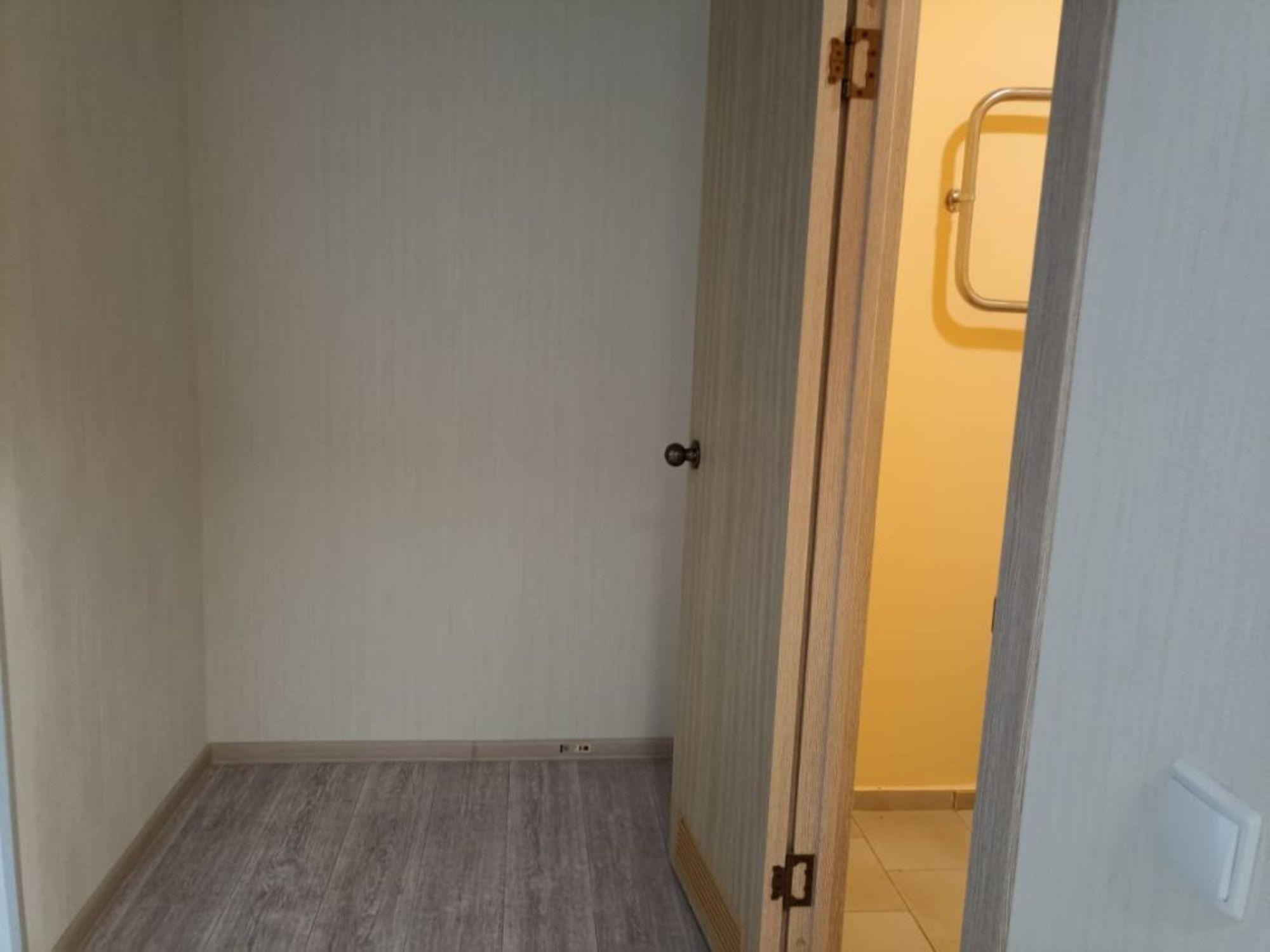 Купить студию за 3 000 000 рублей на Дмитрия Петрова ул, 10