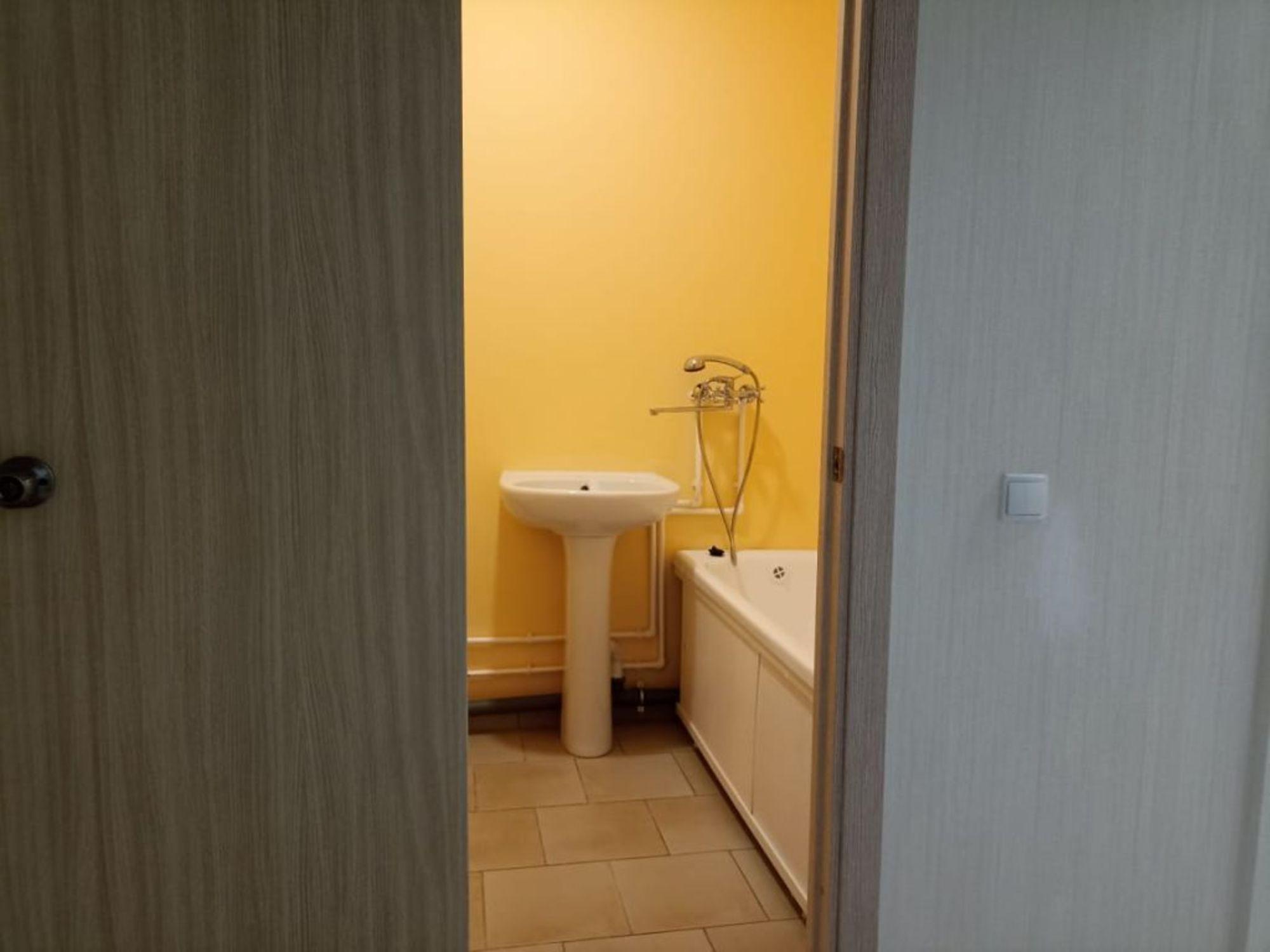 Купить студию за 3 000 000 рублей на Дмитрия Петрова ул, 10