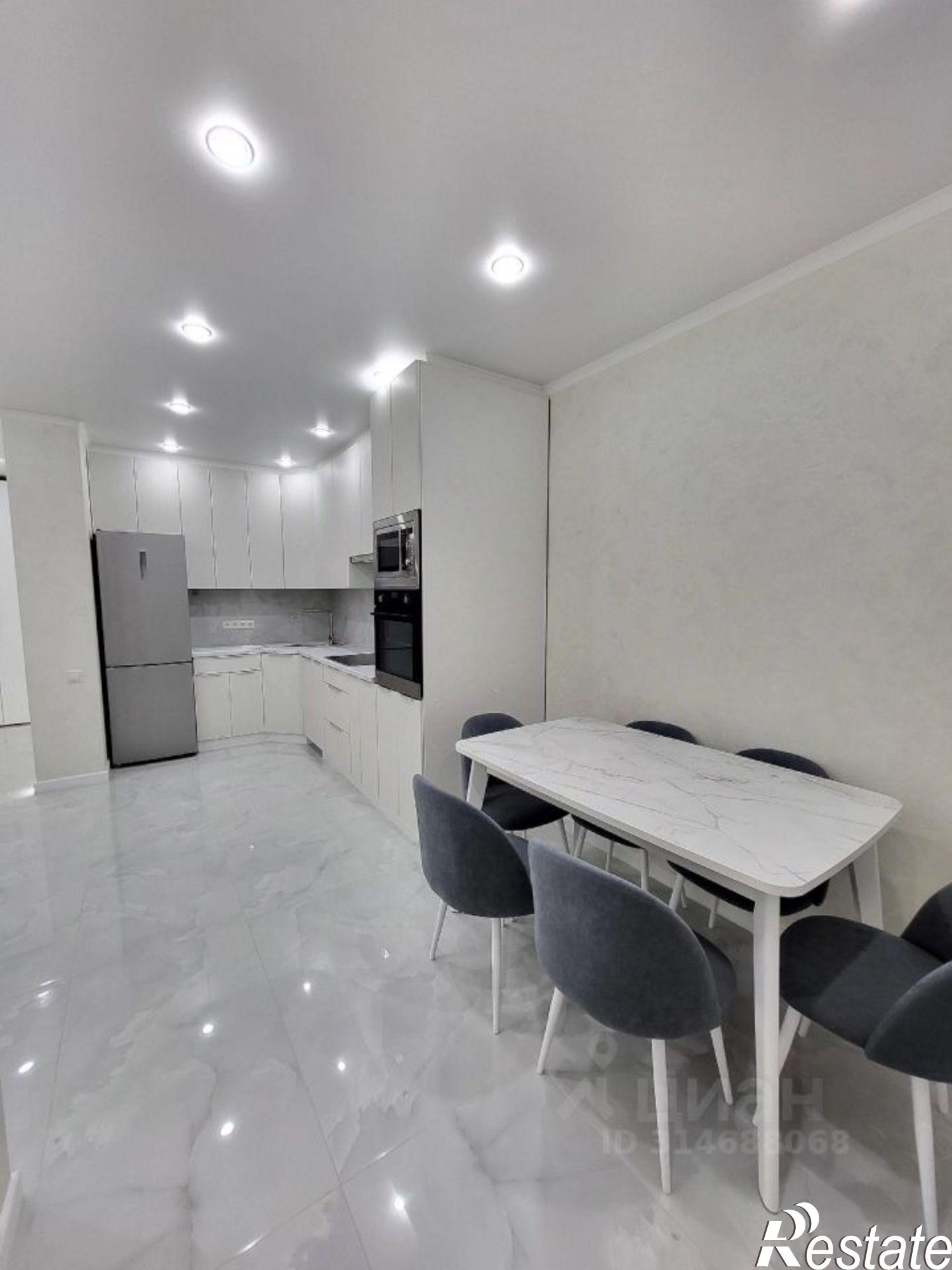 Сдать квартиру за 120 000 рублей на ул Ларина, 45 5