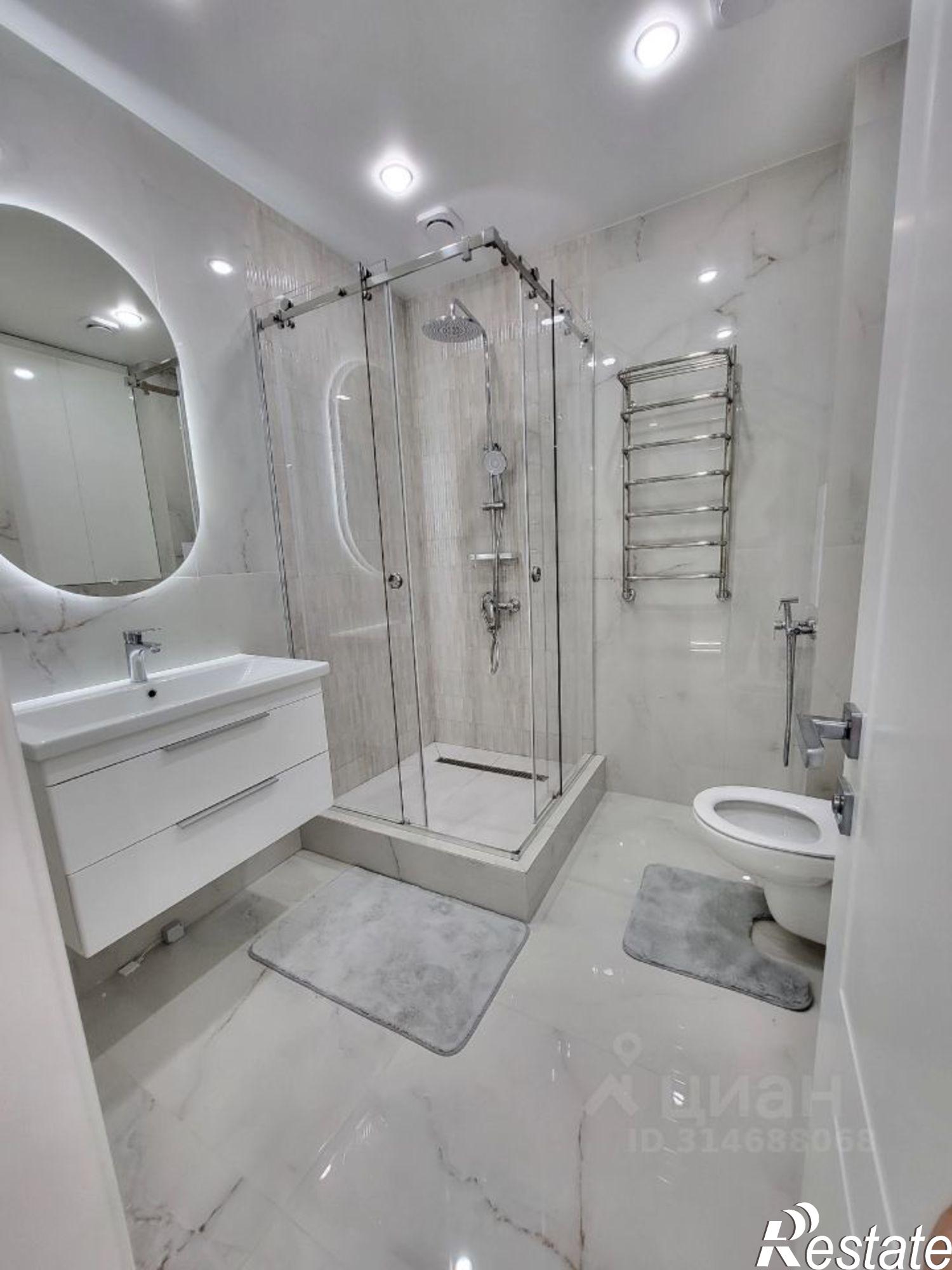 Сдать квартиру за 120 000 рублей на ул Ларина, 45 5