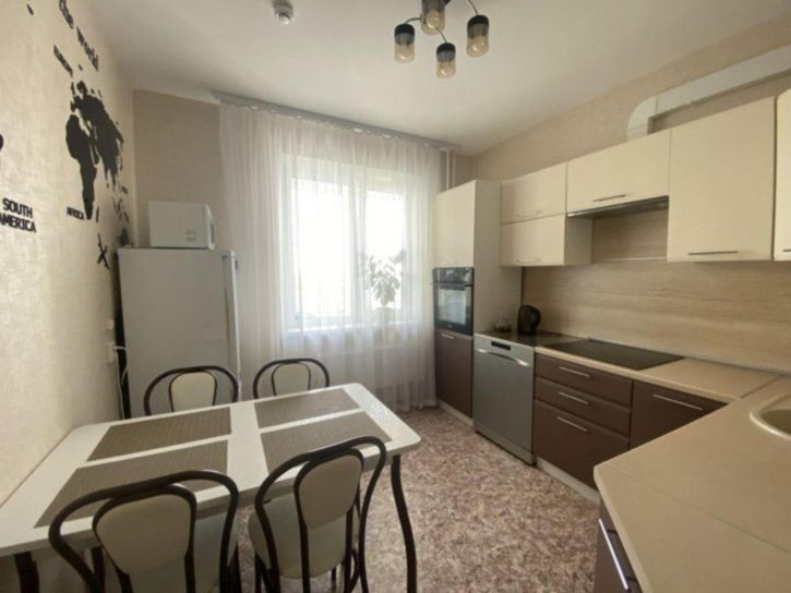 2-комн квартира Александра Печерского ул, 7/3