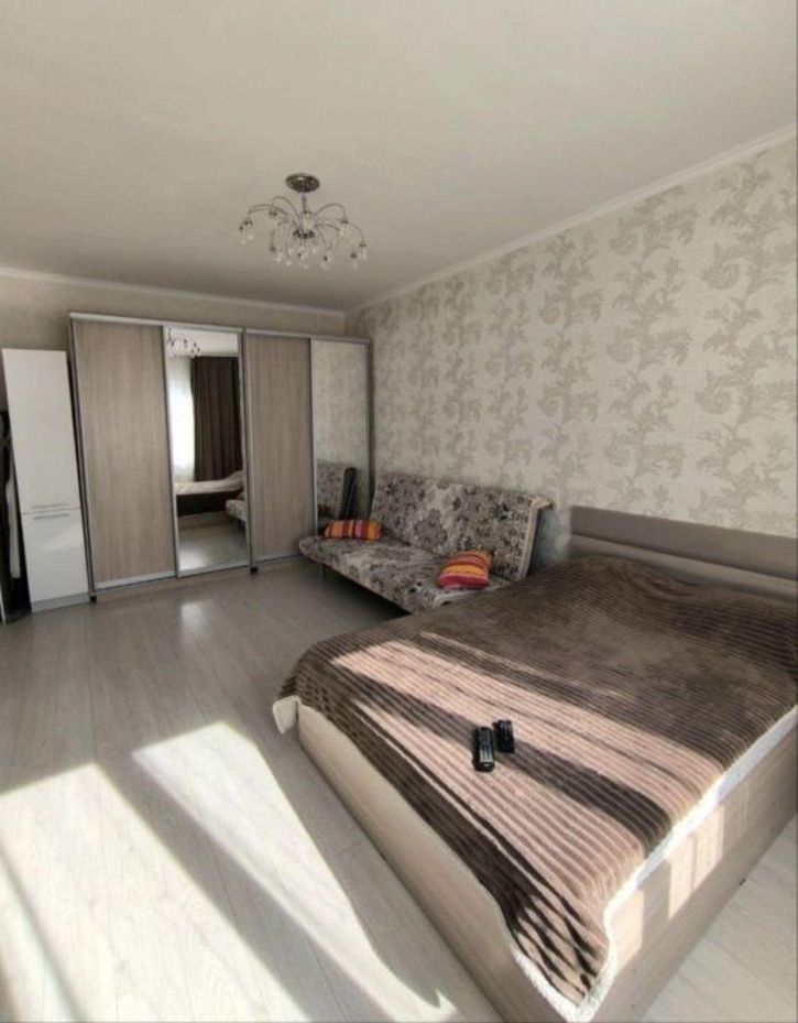 1-комн квартира Петренко ул, 8