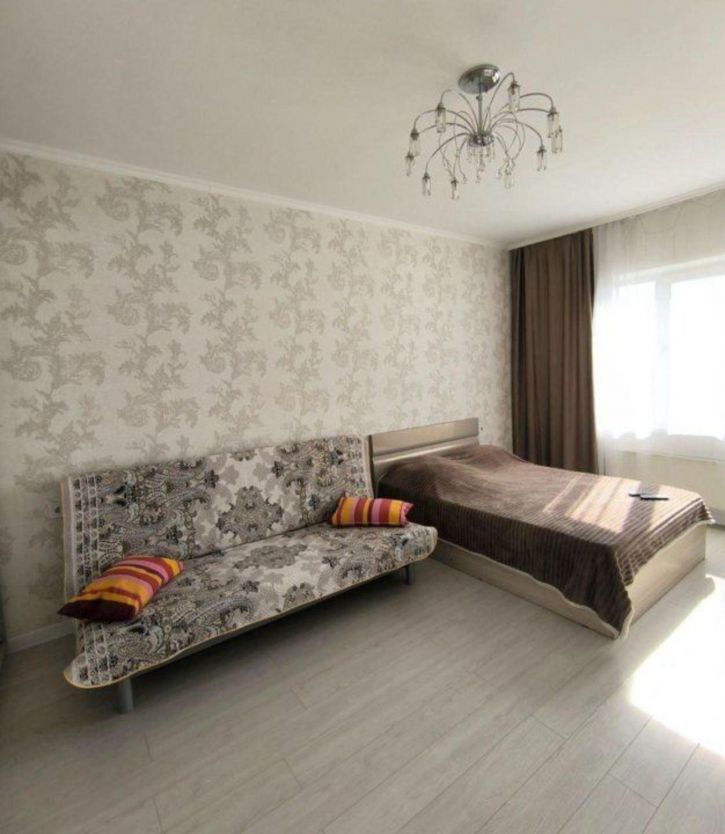 1-комн квартира Петренко ул, 8