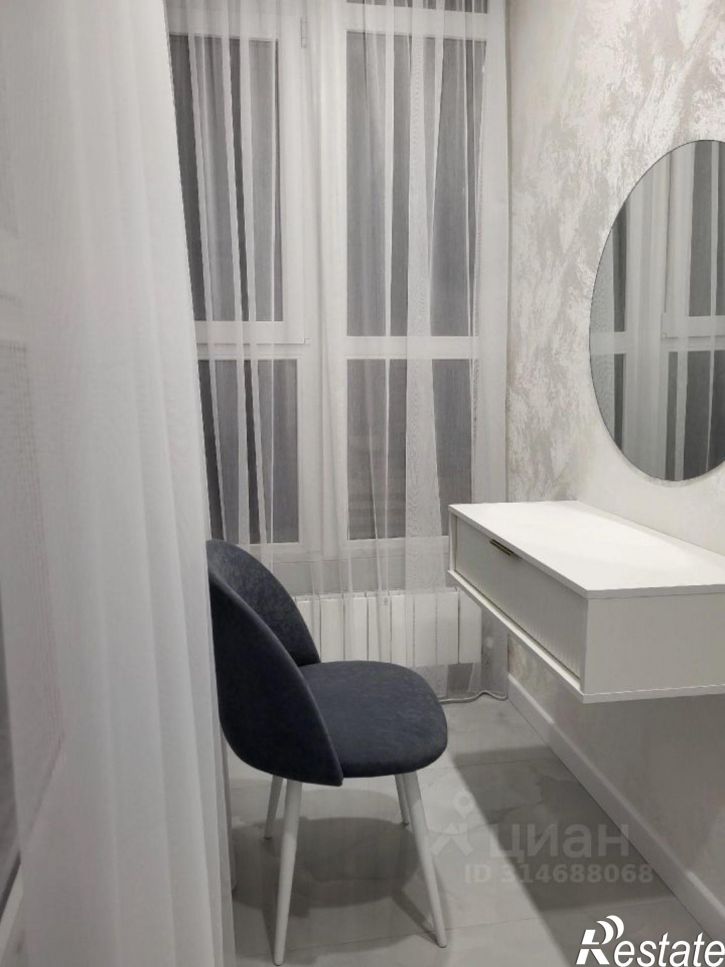 3-комн квартира ул Ларина, 45 5,  д. 45 5,  к. 5