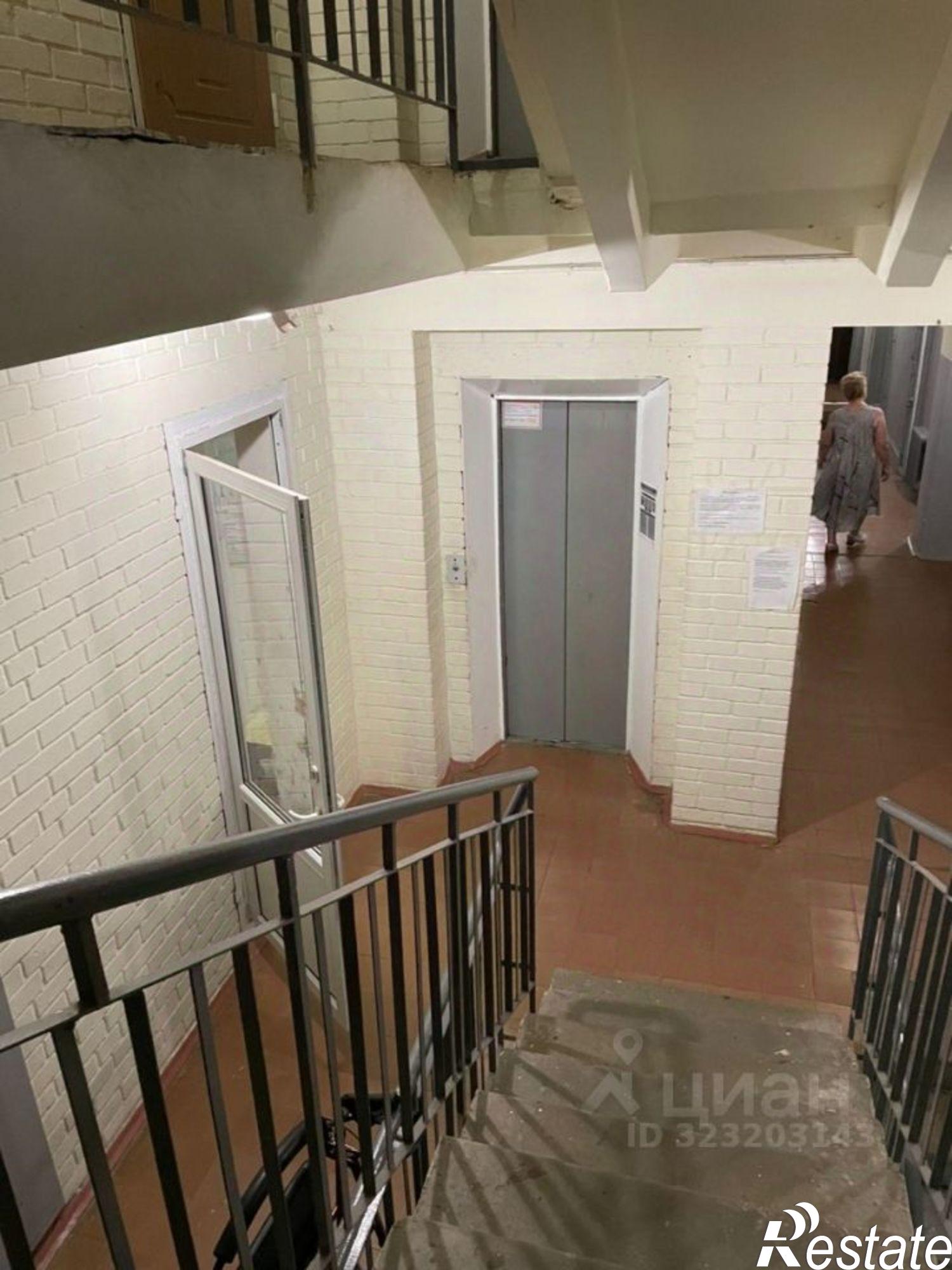 Купить квартиру за 5 700 000 рублей на проспект Космонавтов, 10