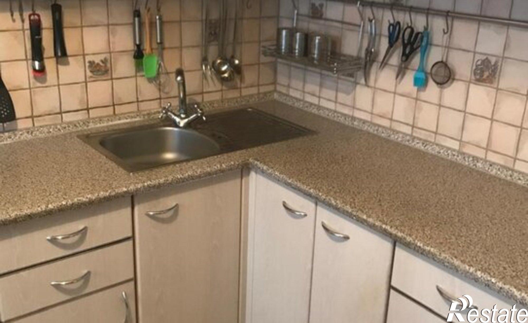 Купить квартиру за 7 850 000 рублей на проспект Стачки, 208