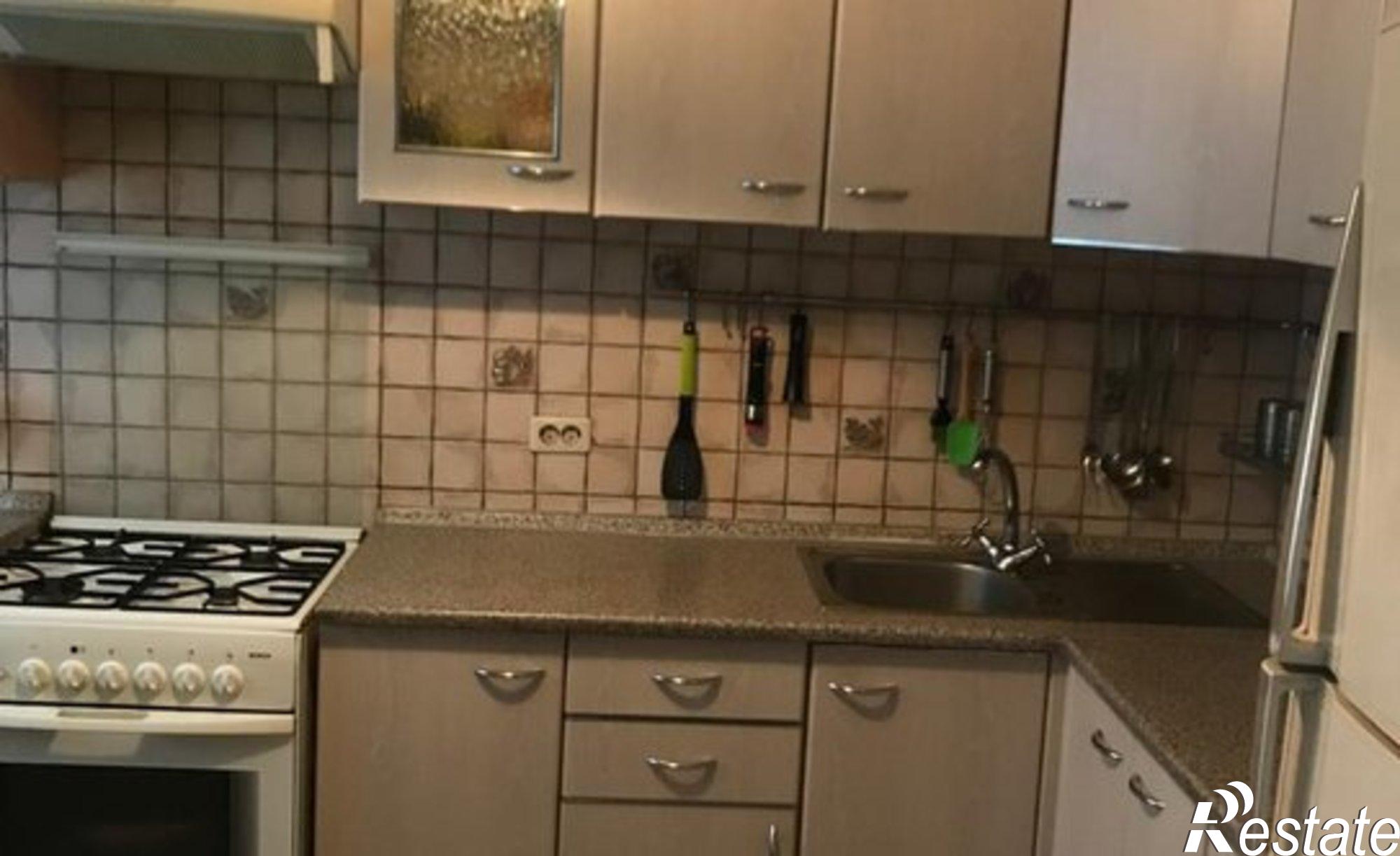 Купить квартиру за 7 850 000 рублей на проспект Стачки, 208