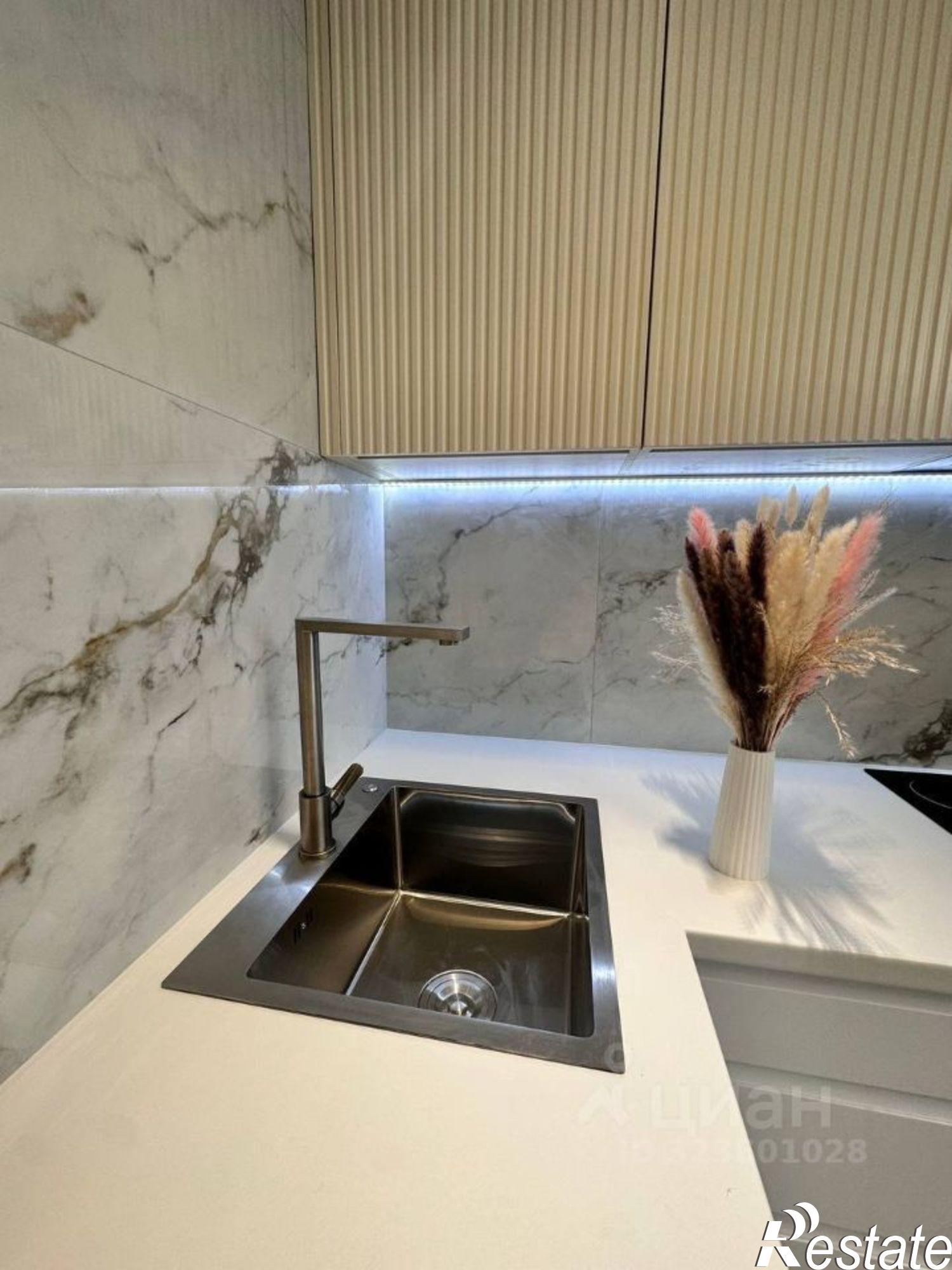 Купить квартиру за 9 500 000 рублей на проспект Маршала Жукова, 18