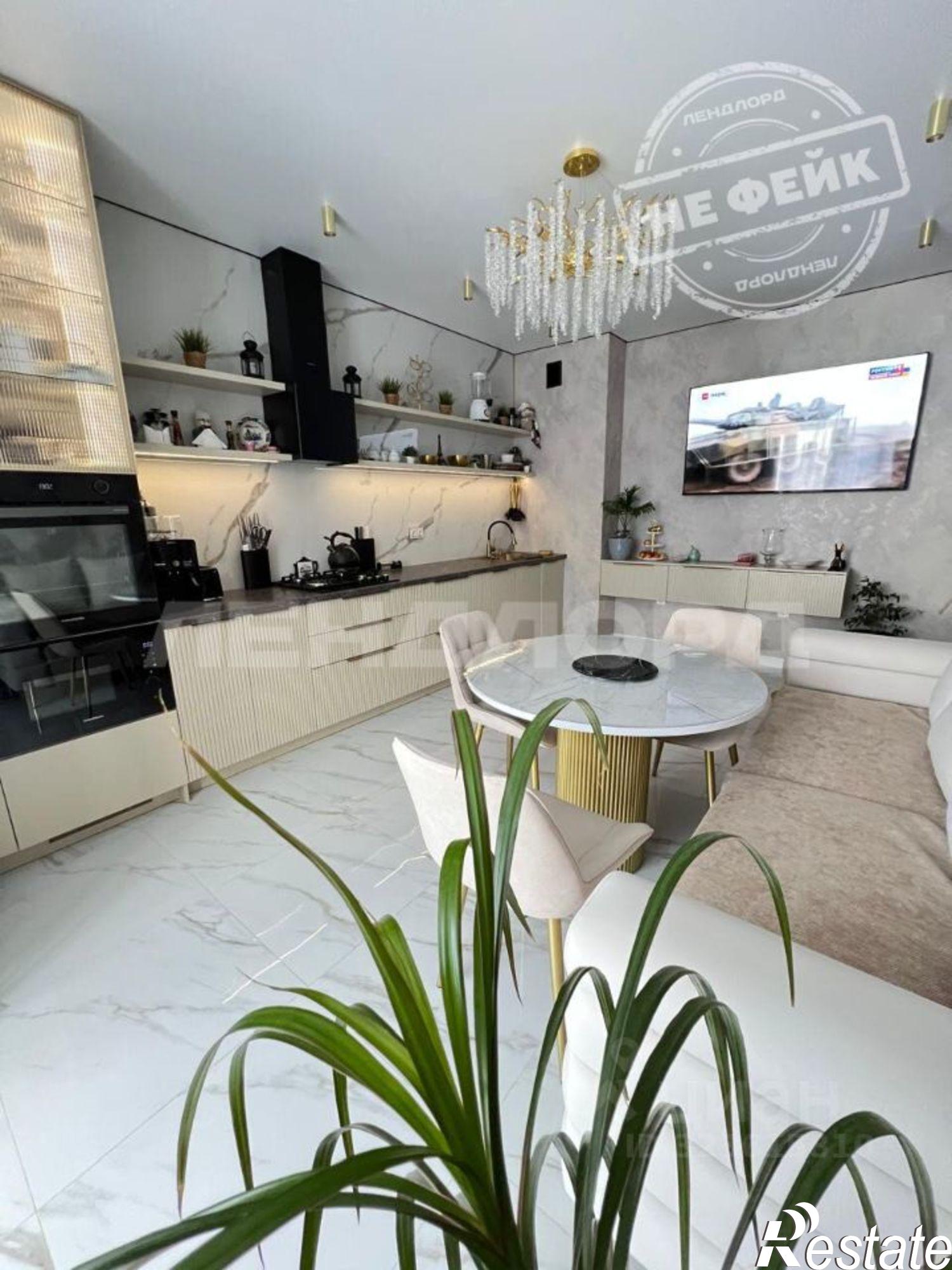 Купить квартиру за 12 000 000 рублей на улица Вересаева, 102/1 с1