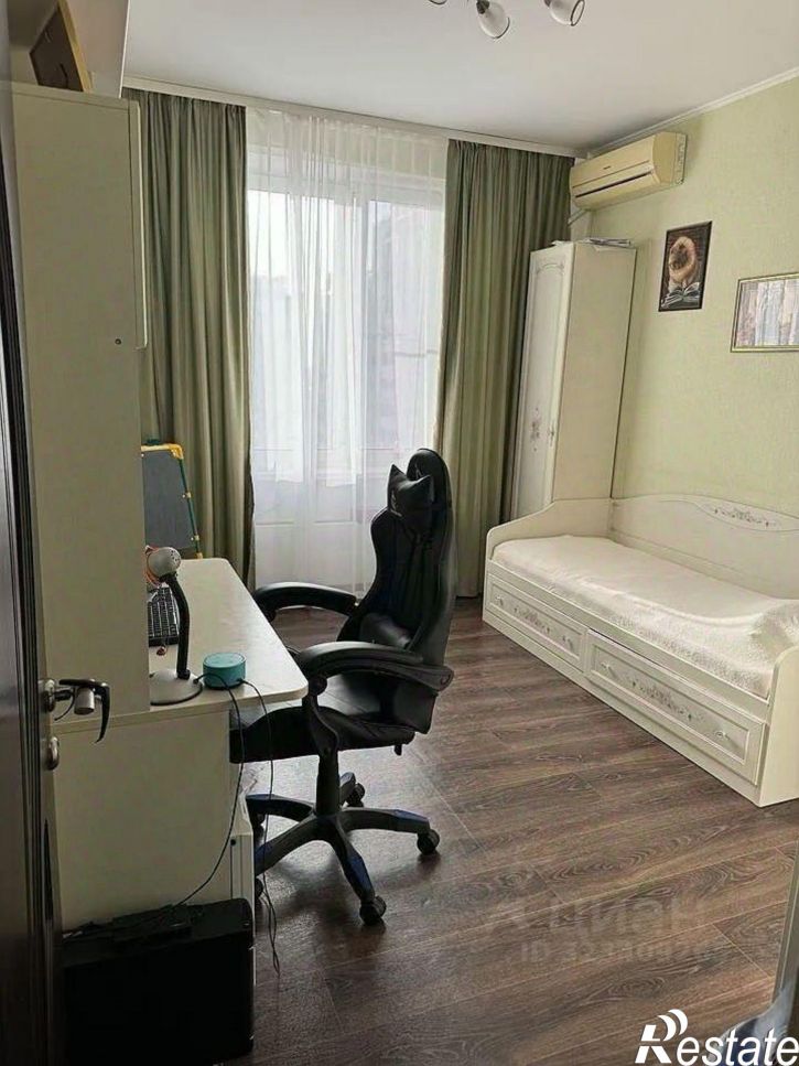 2-комн квартира улица Жданова, 9,  д. 9