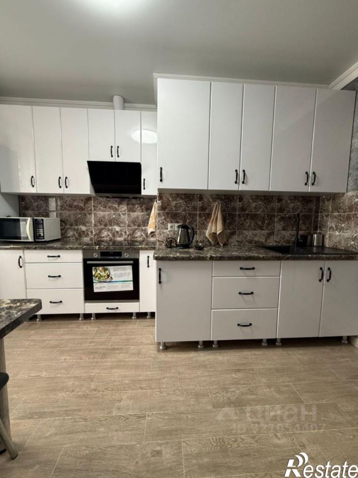 2-комн квартира проспект Маршала Жукова, 19/12,  д. 19/12