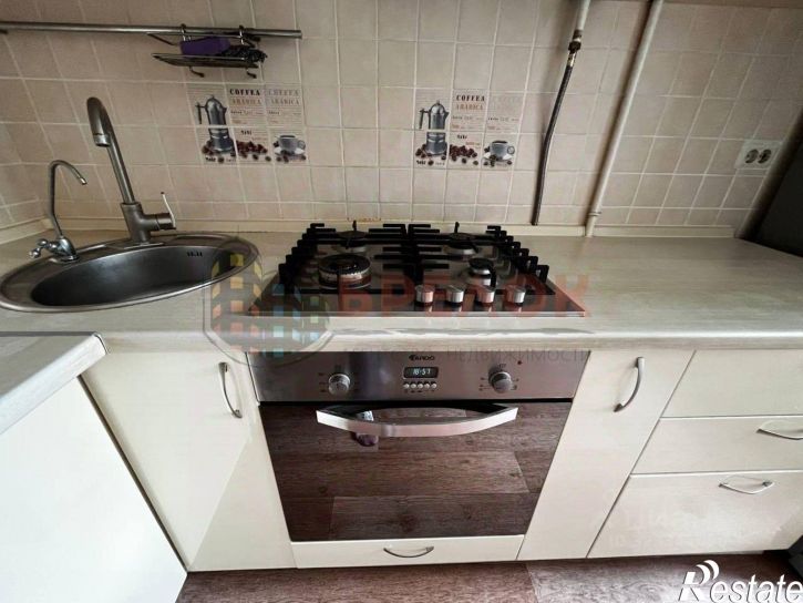 2-комн квартира ул Зоологическая, 16,  д. 16