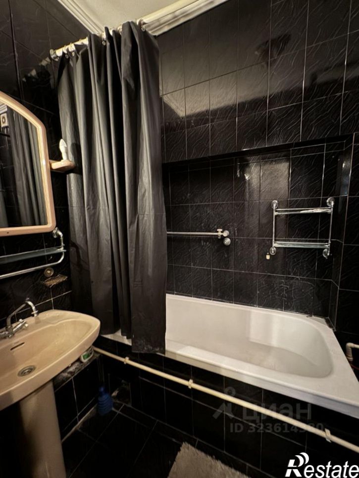 2-комн квартира Доломановский пер, 1,  д. 1