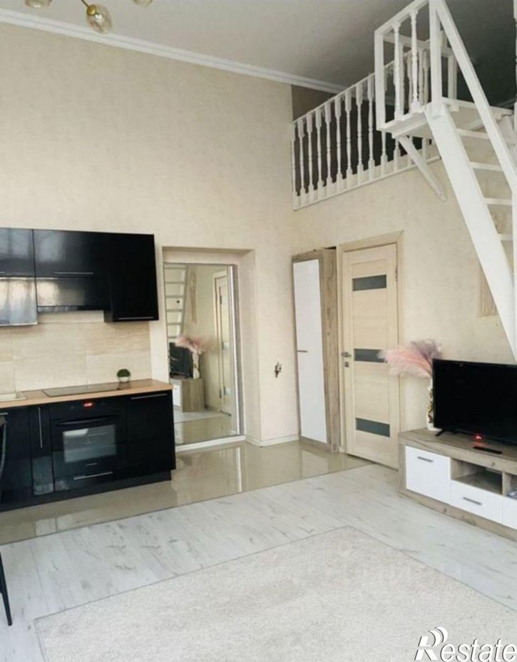 2-комн квартира пр-кт Космонавтов, 42,  д. 42