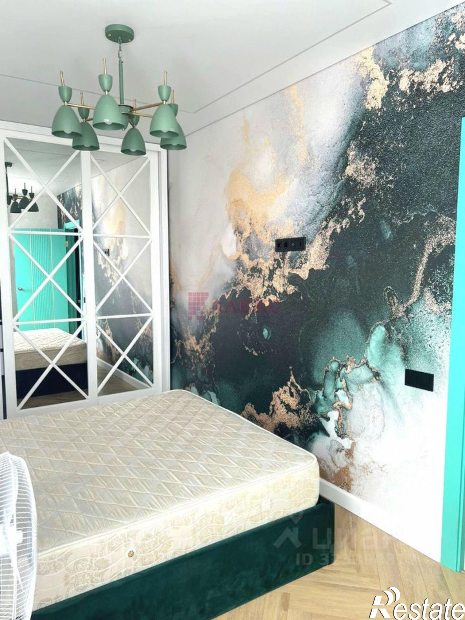 Купить квартиру за 13 500 000 рублей на улица Ларина, 45 с6