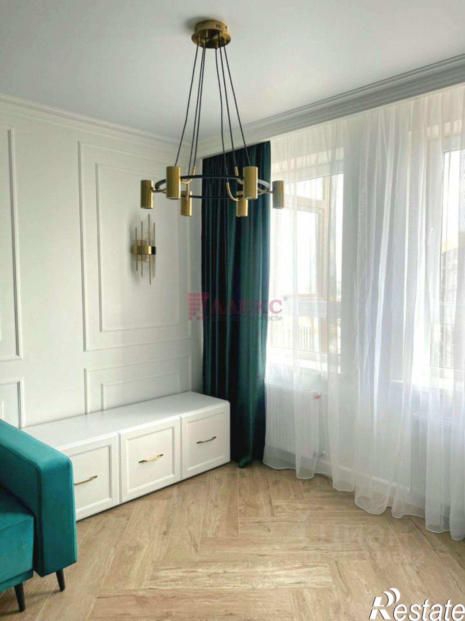 Купить квартиру за 13 500 000 рублей на улица Ларина, 45 с6