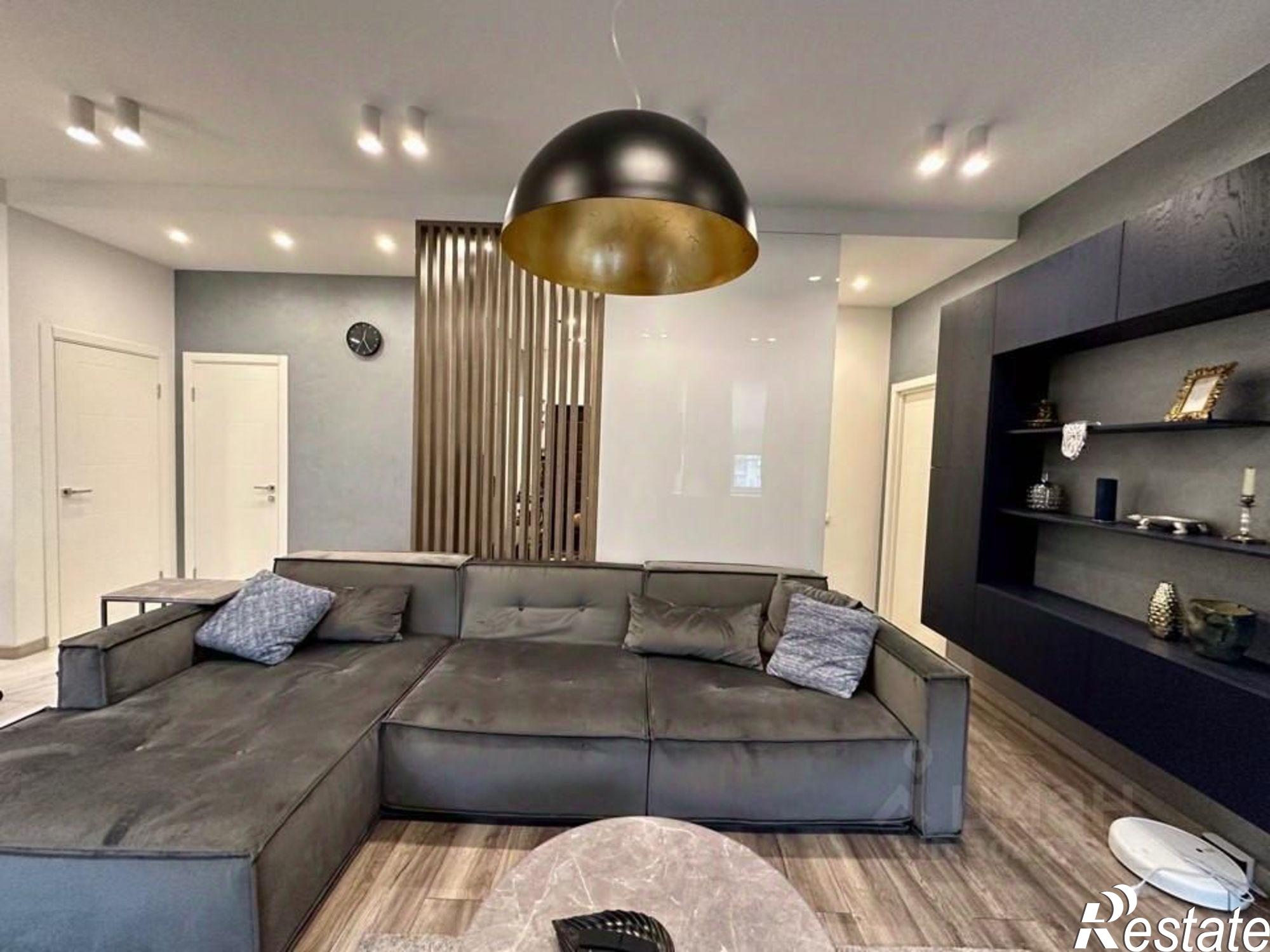 Купить квартиру за 24 500 000 рублей на улица Максима Горького, 242