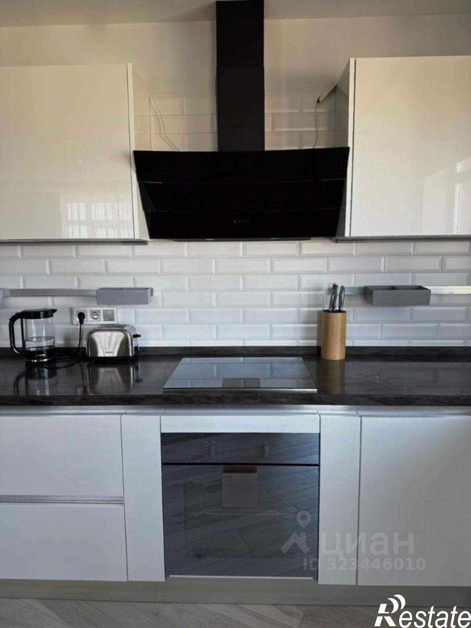 Купить квартиру за 16 500 000 рублей на улица Добровольского, 17/1