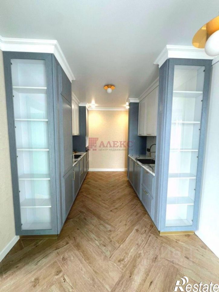 2-комн квартира улица Ларина, 45 с6,  д. 45 с6