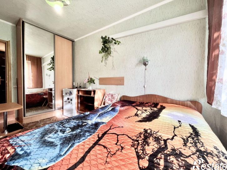 Комната пр-кт Королева, 1/1,  д. 1/1