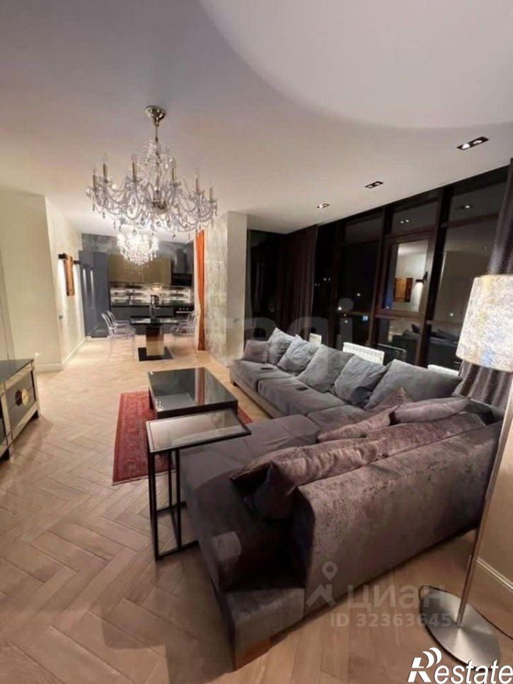 3-комн квартира улица Города Волос, 82,  д. 82