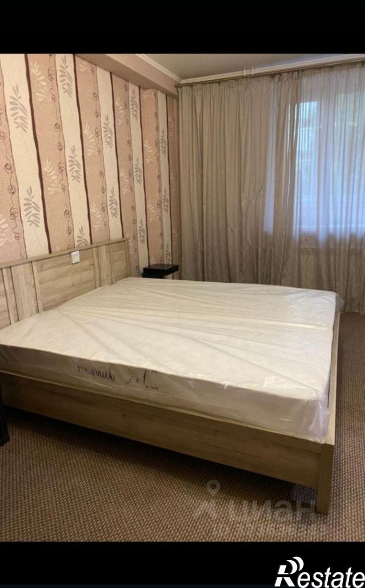 1-комн квартира пр-кт Космонавтов, 27,  д. 27