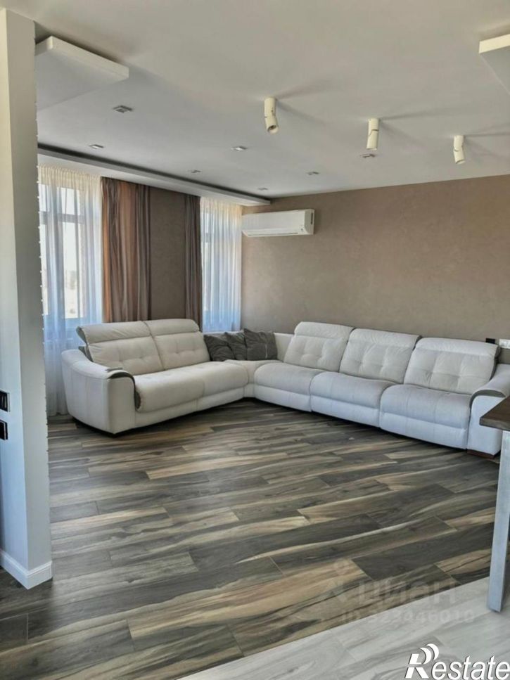 3-комн квартира улица Добровольского, 17/1,  д. 17/1