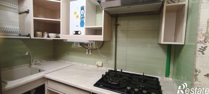 2-комн квартира пр-кт 40-летия Победы, 53ж,  д. 53ж