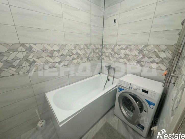 3-комн квартира ул Жмайлова, 19А,  д. 19А