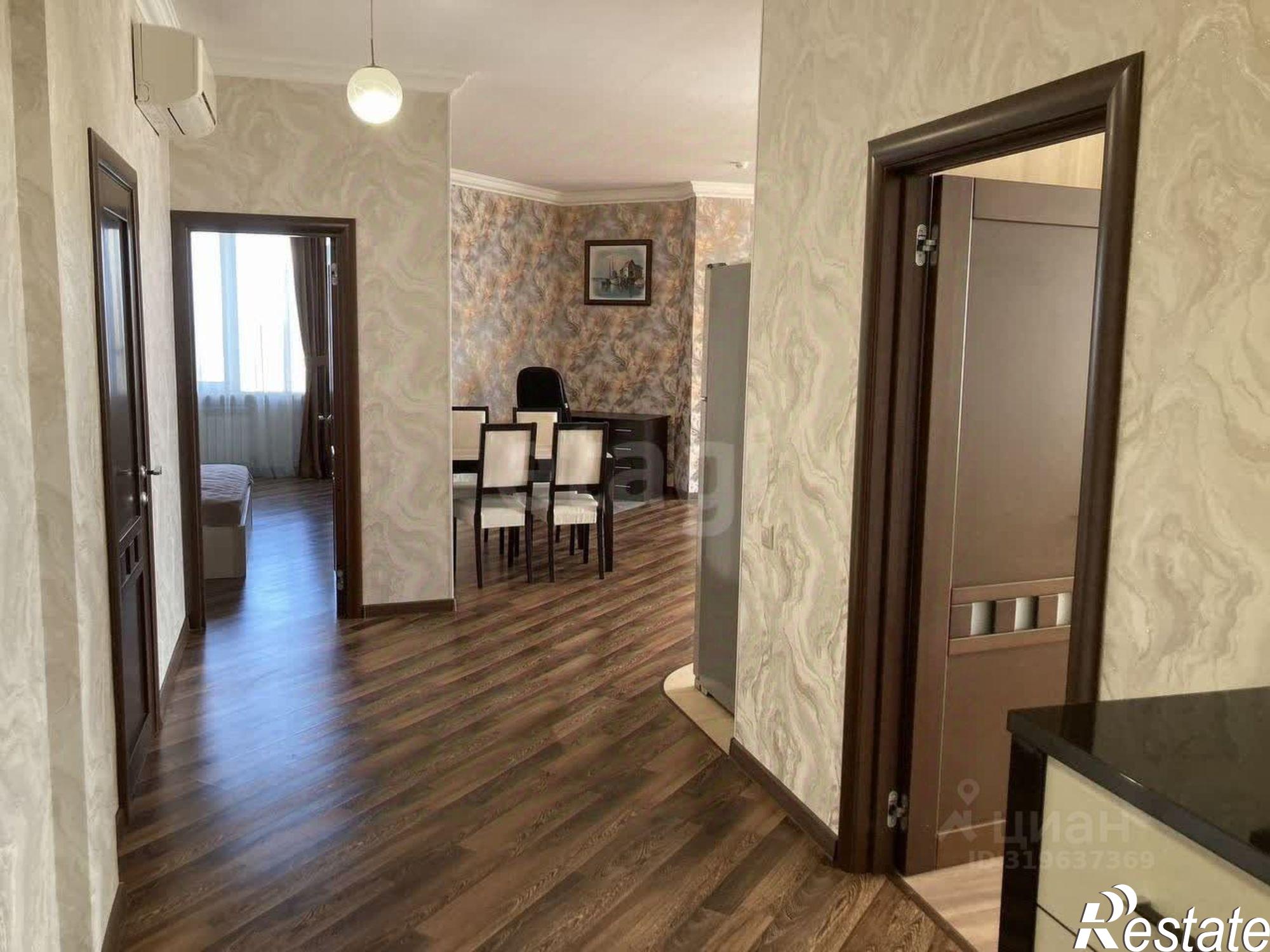 Сдать квартиру за 100 000 рублей на улица Суворова, 91-101