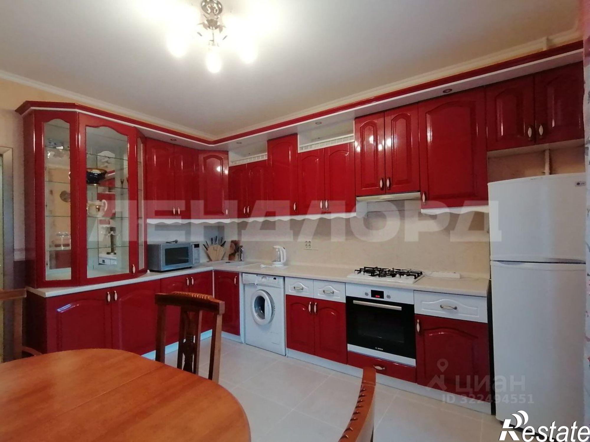 Сдать квартиру за 80 000 рублей на пер Семашко, 44/1