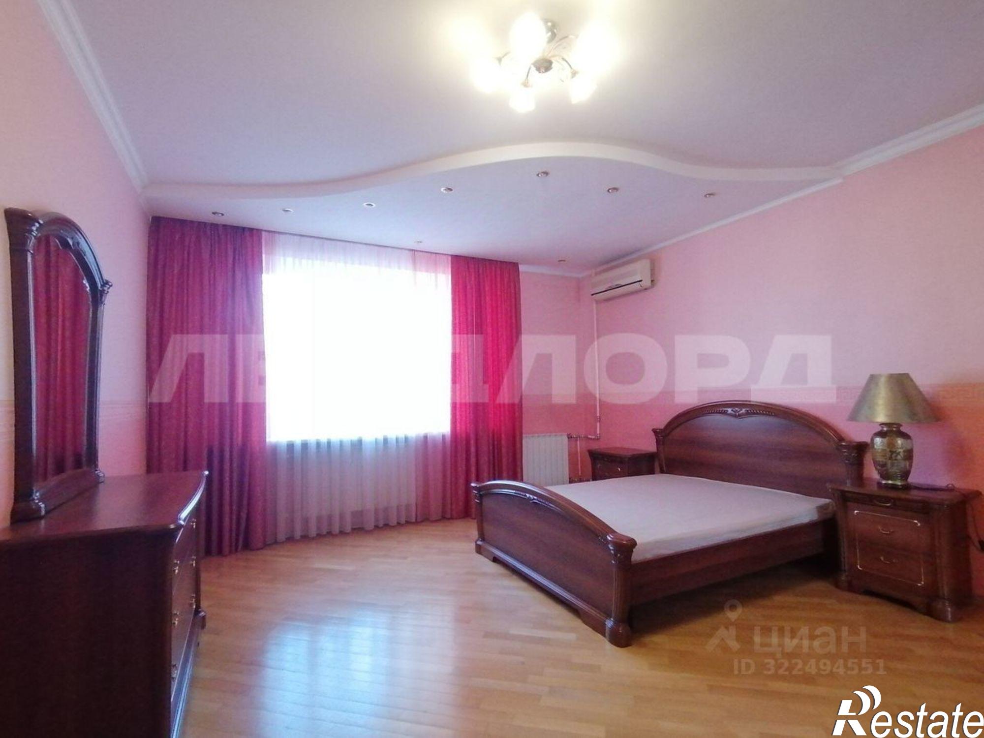 Сдать квартиру за 80 000 рублей на пер Семашко, 44/1