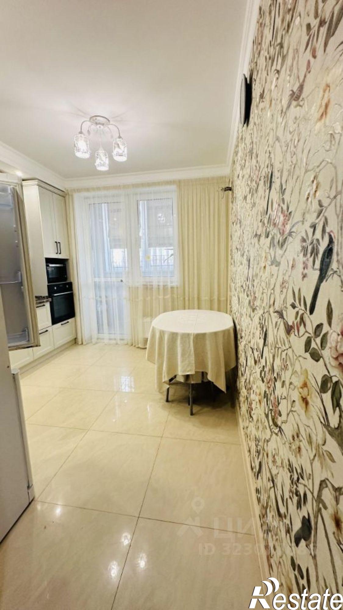 Сдать квартиру за 35 000 рублей на ул 1-я Ковровая, 67/1