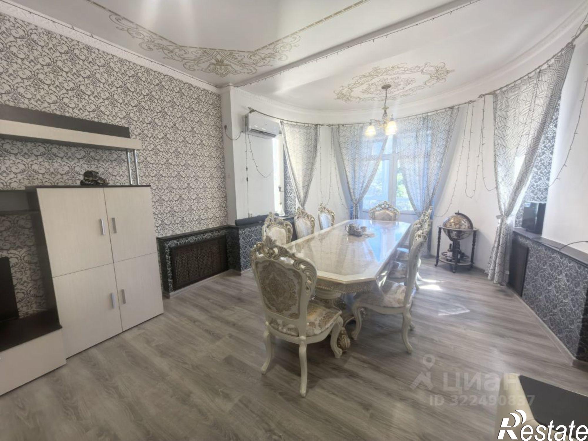 Купить квартиру за 10 500 000 рублей на Университетский пер, 63