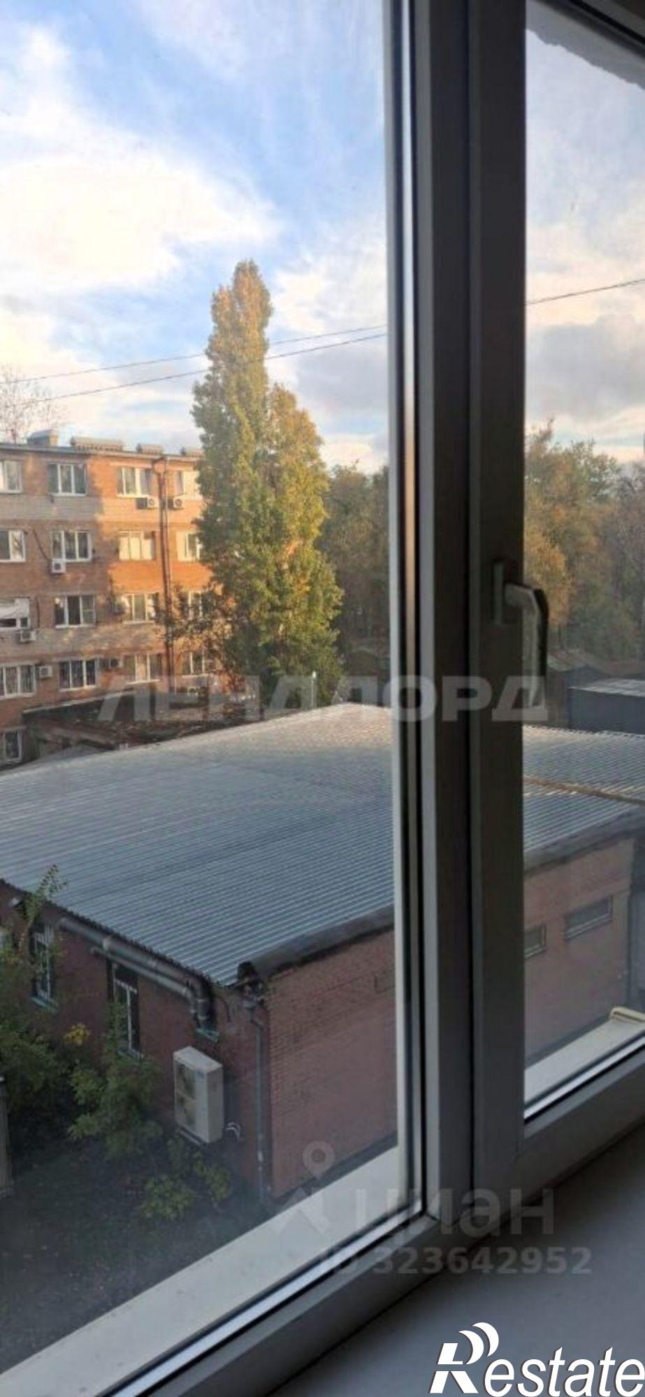 Купить квартиру за 2 330 000 рублей на ул Казахская, 89/3